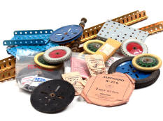 MECCANO (1)