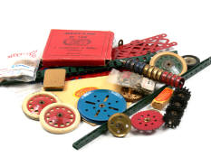MECCANO (1)