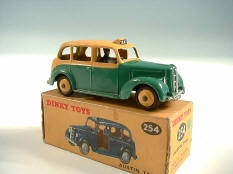 DINKY TOYS GB (1)