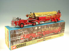 CORGI TOYS (1)