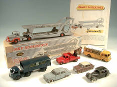 DINKY TOYS & MECCANO (8)