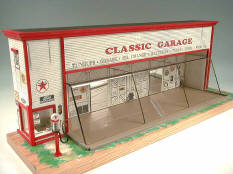 VEES COLLECTIBLES (USA) (1)