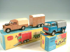 CORGI TOYS (GB) (2)