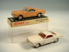 DINKY TOYS (GB) (2)