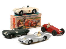 CRESCENT TOY (GB) (4)