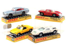 DINKY TOYS (GB) (4)