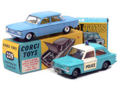 CORGI TOYS (GB) (2)