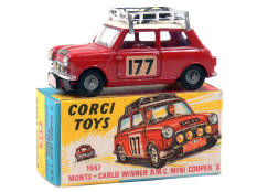 CORGI TOYS (GB) (1)
