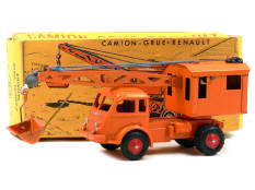 C.I.J. (FRANCE) (1)