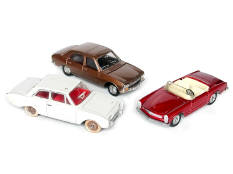 DINKY TOYS (FRANCE) (3)