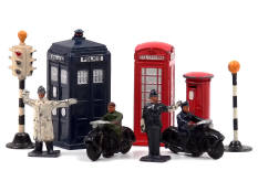 DINKY TOYS (GB) (9)