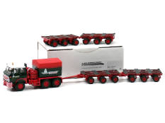 DIVERS & MINITRUCKS (2)