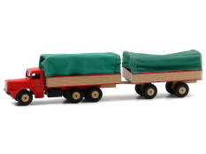 QUIRALU (FRANCE) (2)