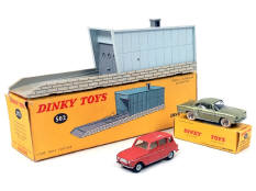 DINKY TOYS (FRANCE) (3)