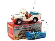 LINE MAR TOYS (JAPON) (1)