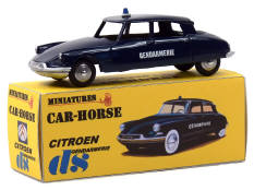 MINIATURES CAR-HORSE (FRANCE) (1)