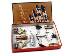 TOOTSIETOY (USA) (1)