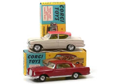 CORGI TOYS (GB) (2)