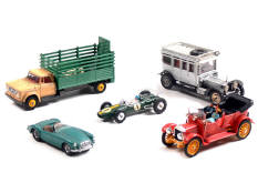 CORGI TOYS (GB) (5)