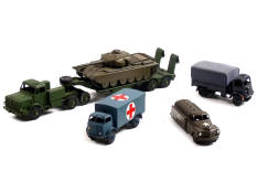DINKY TOYS (GB) (5)
