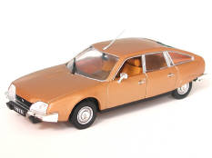 UNIVERSAL HOBBIES (CHINE) (1)