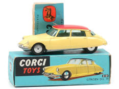 CORGI TOYS (GB) (1)
