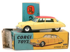CORGI TOYS (GB) (1)