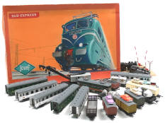 JOUEF 'HO' (FRANCE) (32)