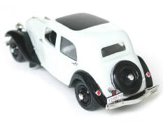 UNIVERSAL HOBBIES (CHINE) (1)
