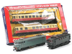 HORNBY 'HO' (3)