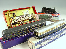 HORNBY 'HO' (4)