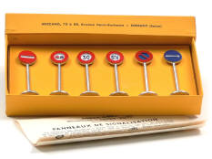 DINKY TOYS (FRANCE) (1)