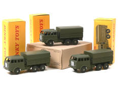 DINKY TOYS (FRANCE) (4)