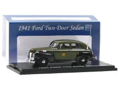 FIRST RESPONSE REPLICAS (USA) (1)