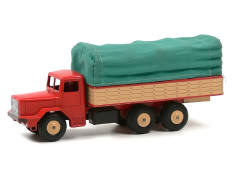 QUIRALU (FRANCE) (1)