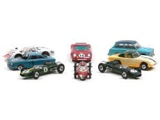 CORGI TOYS (GB) (8)