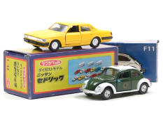 TOMICA DANDY & SAKURA (2)