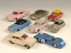 DINKY TOYS (FRANCE) (8)