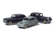 DINKY TOYS (FRANCE) (3)