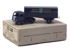 DINKY TOYS (FRANCE) (2)