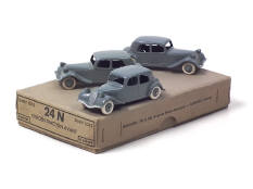 DINKY TOYS (FRANCE) (4)