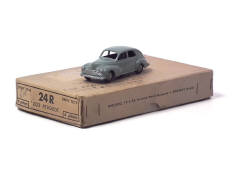 DINKY TOYS (FRANCE) (2)