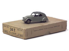DINKY TOYS (FRANCE) (2)