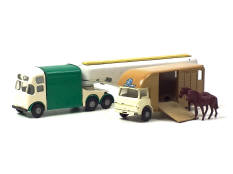 BUDGIE MODELS (GB) (2)