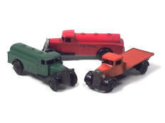 DINKY TOYS (GB) (3)