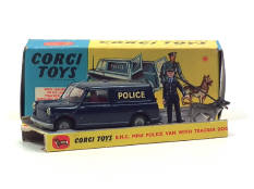 CORGI TOYS (GB) (1)