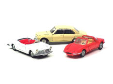 DINKY TOYS (FRANCE) (3)
