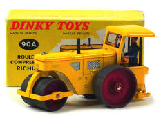 DINKY TOYS (FRANCE) (1)