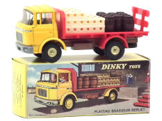 DINKY TOYS (FRANCE) (1)