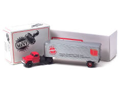 US. MODEL MINT (USA) (2)